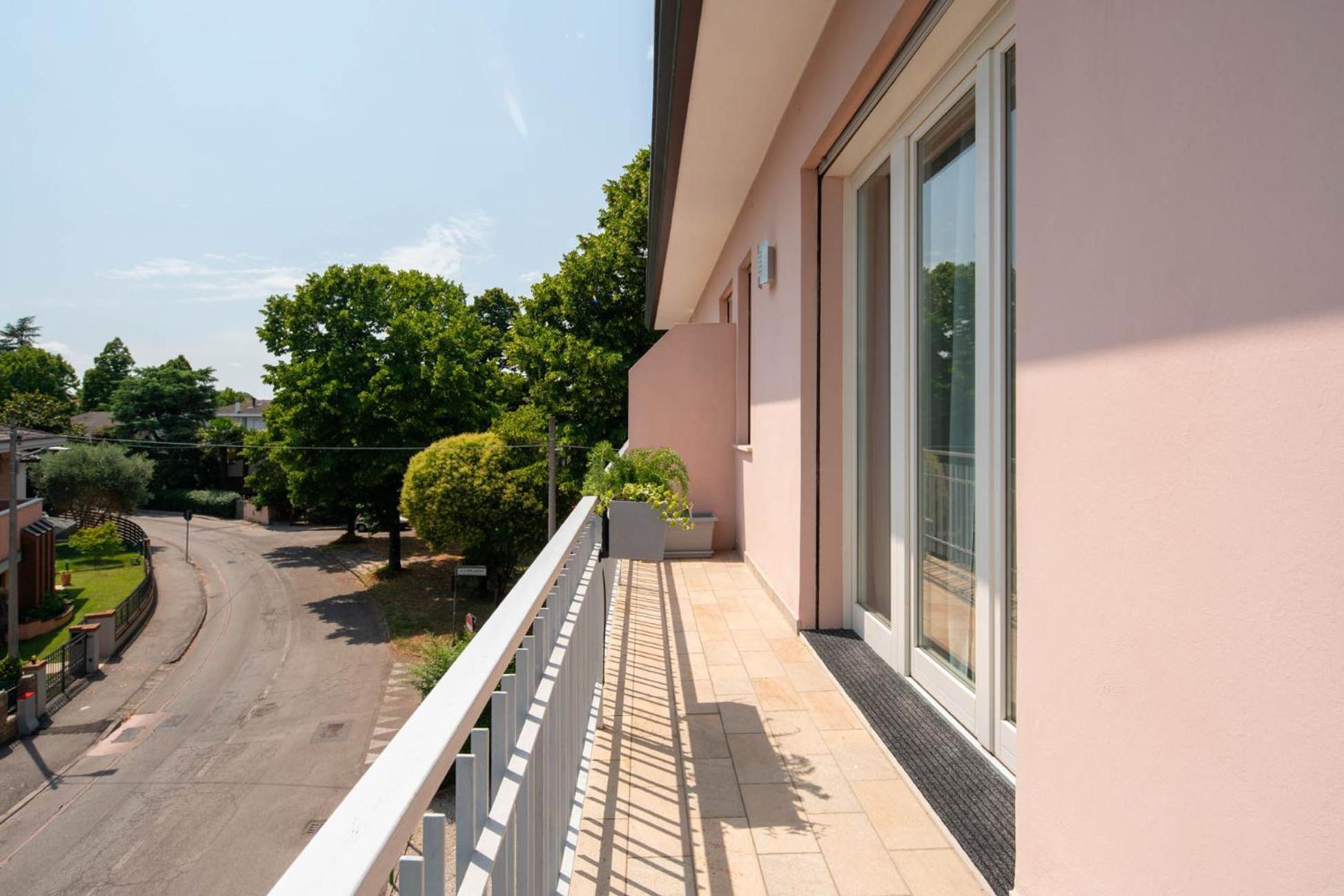 Officine Cavour - Appartamenti La Quercia Padua Exteriör bild
